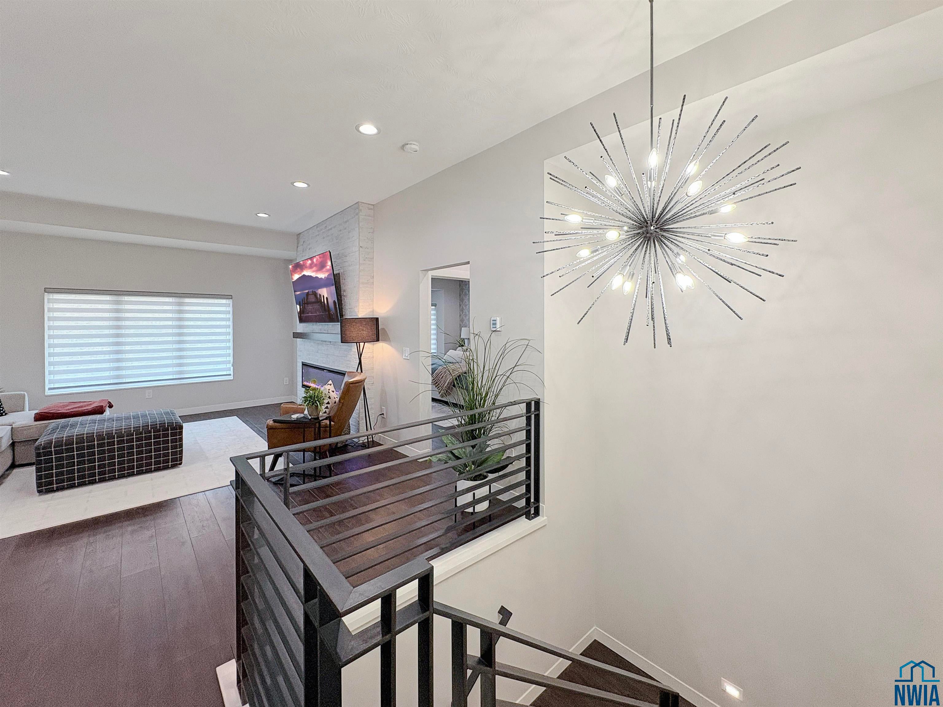 Hinton, Iowa, 51024, United States, 4 Bedrooms Bedrooms, ,3 BathroomsBathrooms,Residential,For Sale,1983377