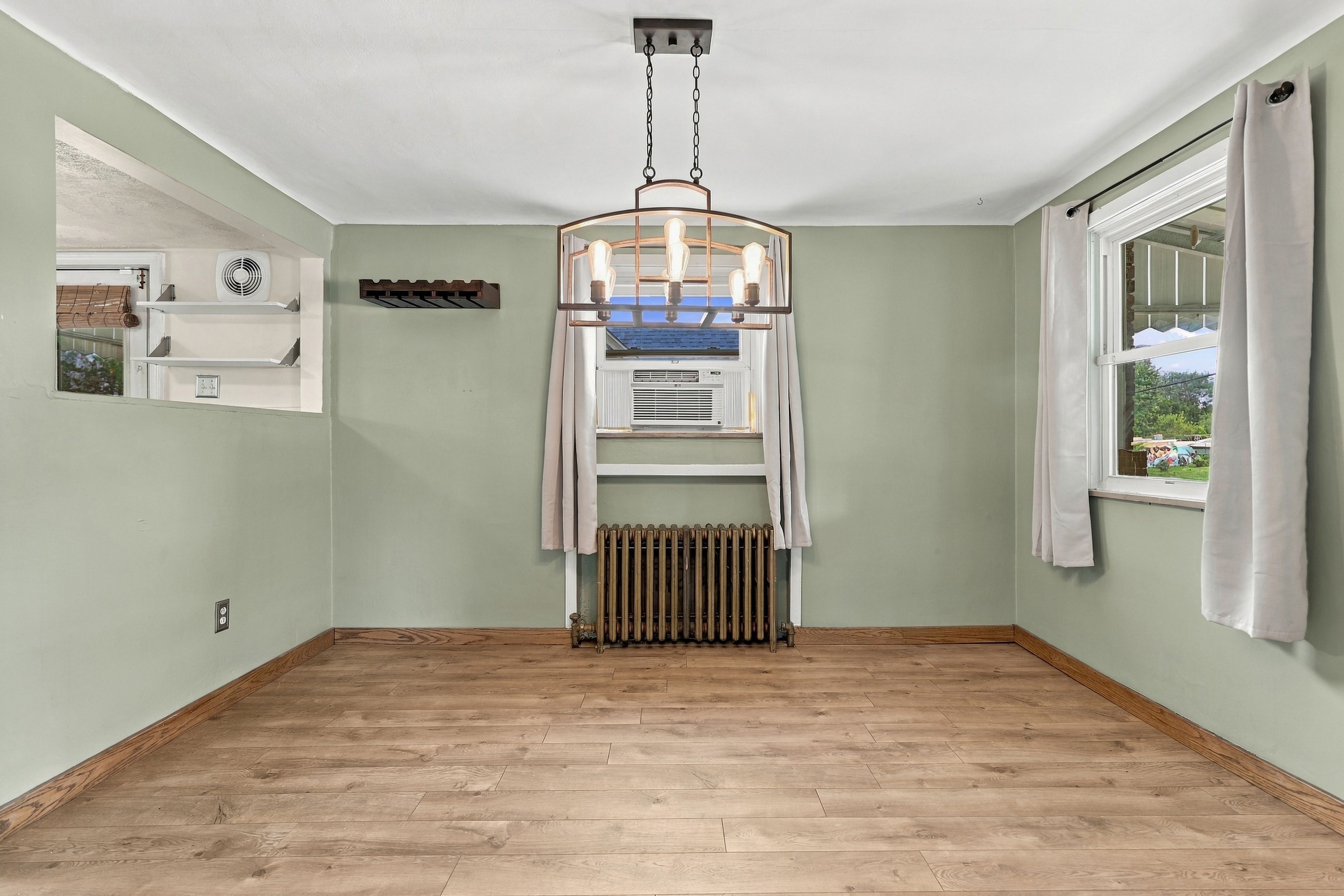  715 Maple Street, West Mifflin, PA 15122 - 物件實景