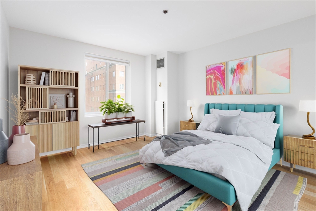 Cambridge, Massachusetts, 02139, United States, 2 Bedrooms Bedrooms, ,2 BathroomsBathrooms,Residential,For Sale,1989905