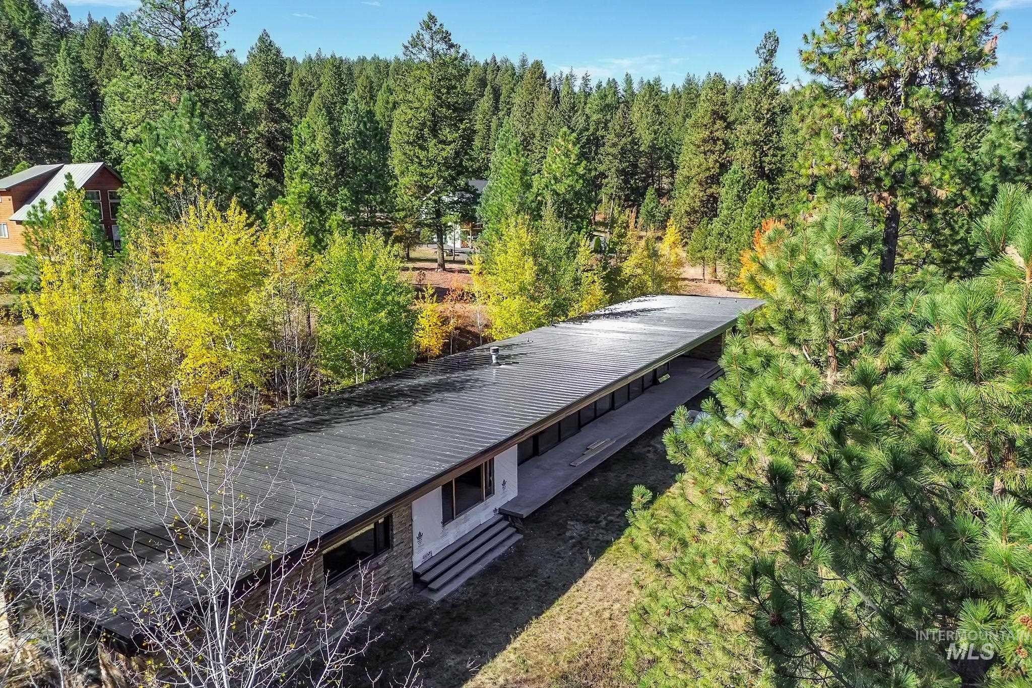 New Meadows, Idaho, 83654, United States, 4 Bedrooms Bedrooms, ,4 BathroomsBathrooms,Residential,For Sale,1980814