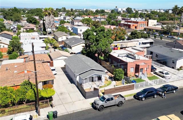 Los Angeles, California, 90002, United States, 3 Bedrooms Bedrooms, ,1 BathroomBathrooms,Residential,For Sale,1976478