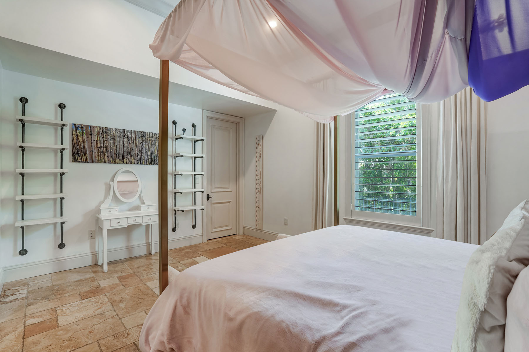  MONTEREY - 物件實景