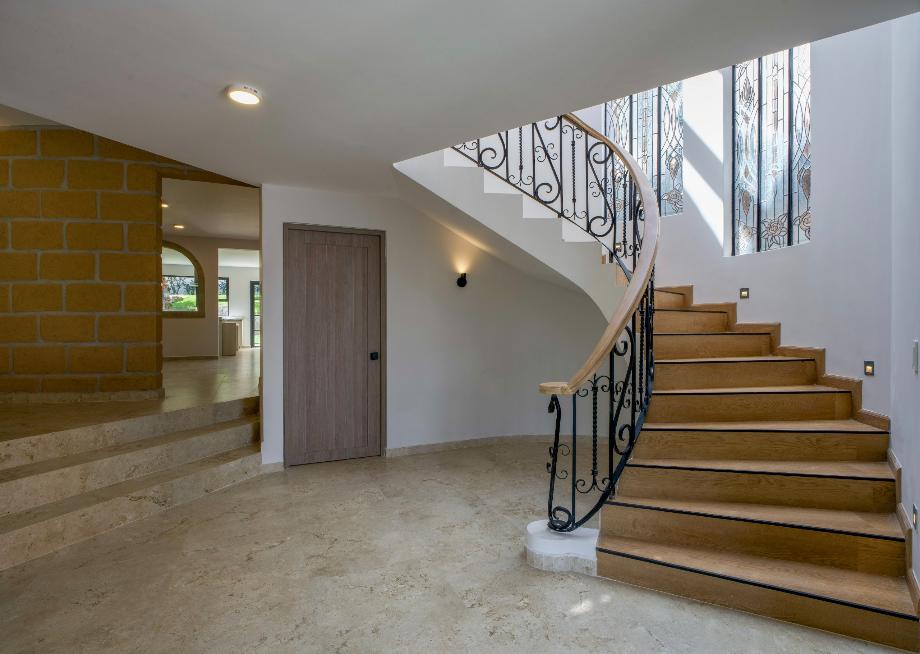 Atizapán de Zaragoza, Estado de méxico, 52938, Mexico, 4 Bedrooms Bedrooms, ,5 BathroomsBathrooms,Residential,For Sale,2000649