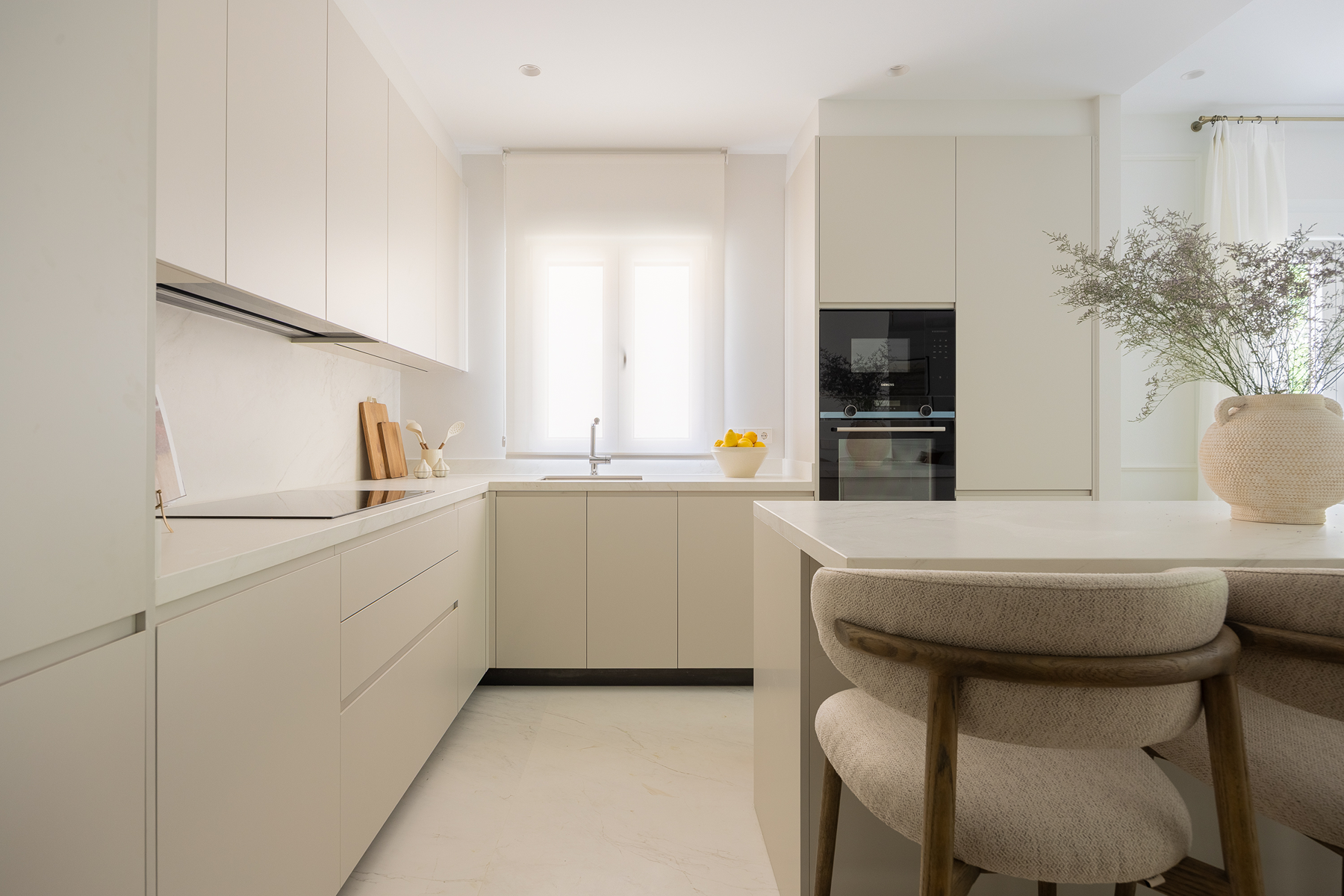  Modern 4-Bedroom Flat in Vibrant Madrid Neighborhood - 物件實景