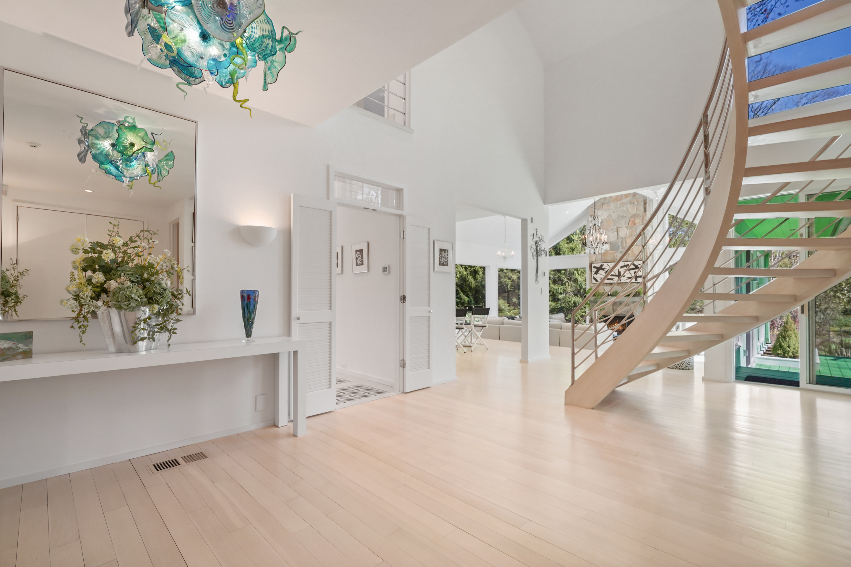  135 & 129 Zaccheus Mead Lane - 物件實景