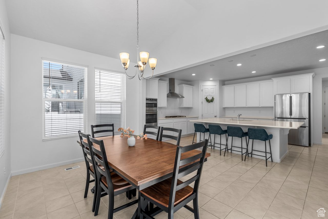 Saratoga Springs, Utah, 84045, United States, 4 Bedrooms Bedrooms, ,3 BathroomsBathrooms,Residential,For Sale,1927237