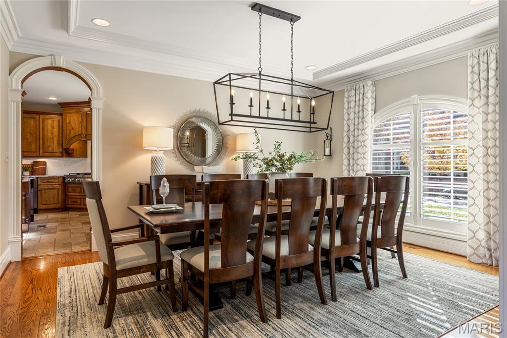 St Charles, Missouri, 63304, United States, 4 Bedrooms Bedrooms, ,6 BathroomsBathrooms,Residential,For Sale,1992889