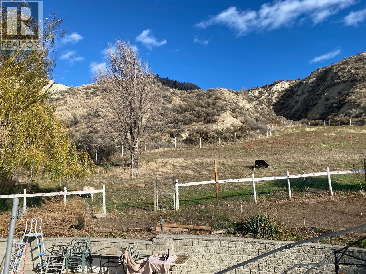 KAMLOOPS, British Columbia, V2H 1S7, CA, 4 Bedrooms Bedrooms, ,3 BathroomsBathrooms,Residential,For Sale,1949543