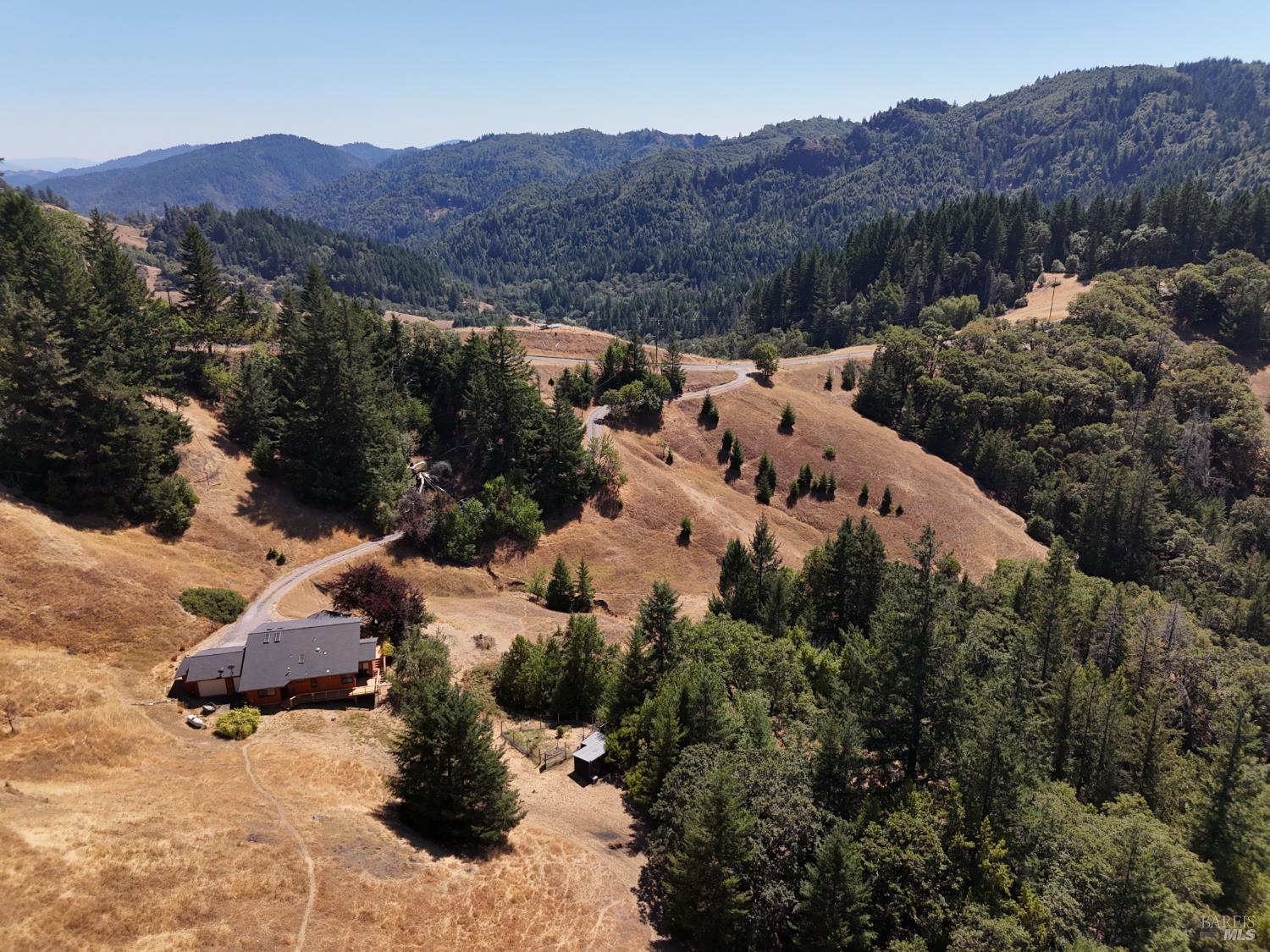 Willits, California, 95490, United States, 2 Bedrooms Bedrooms, ,2 BathroomsBathrooms,Residential,For Sale,1983542