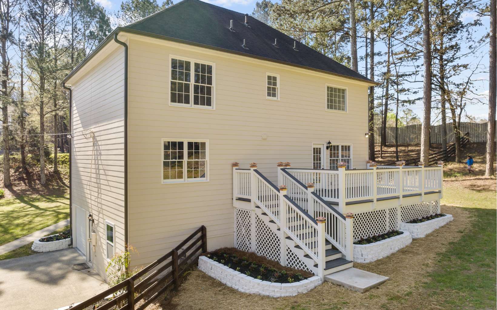 Woodstock, Georgia, 30188, United States, 3 Bedrooms Bedrooms, ,3 BathroomsBathrooms,Residential,For Sale,1873159