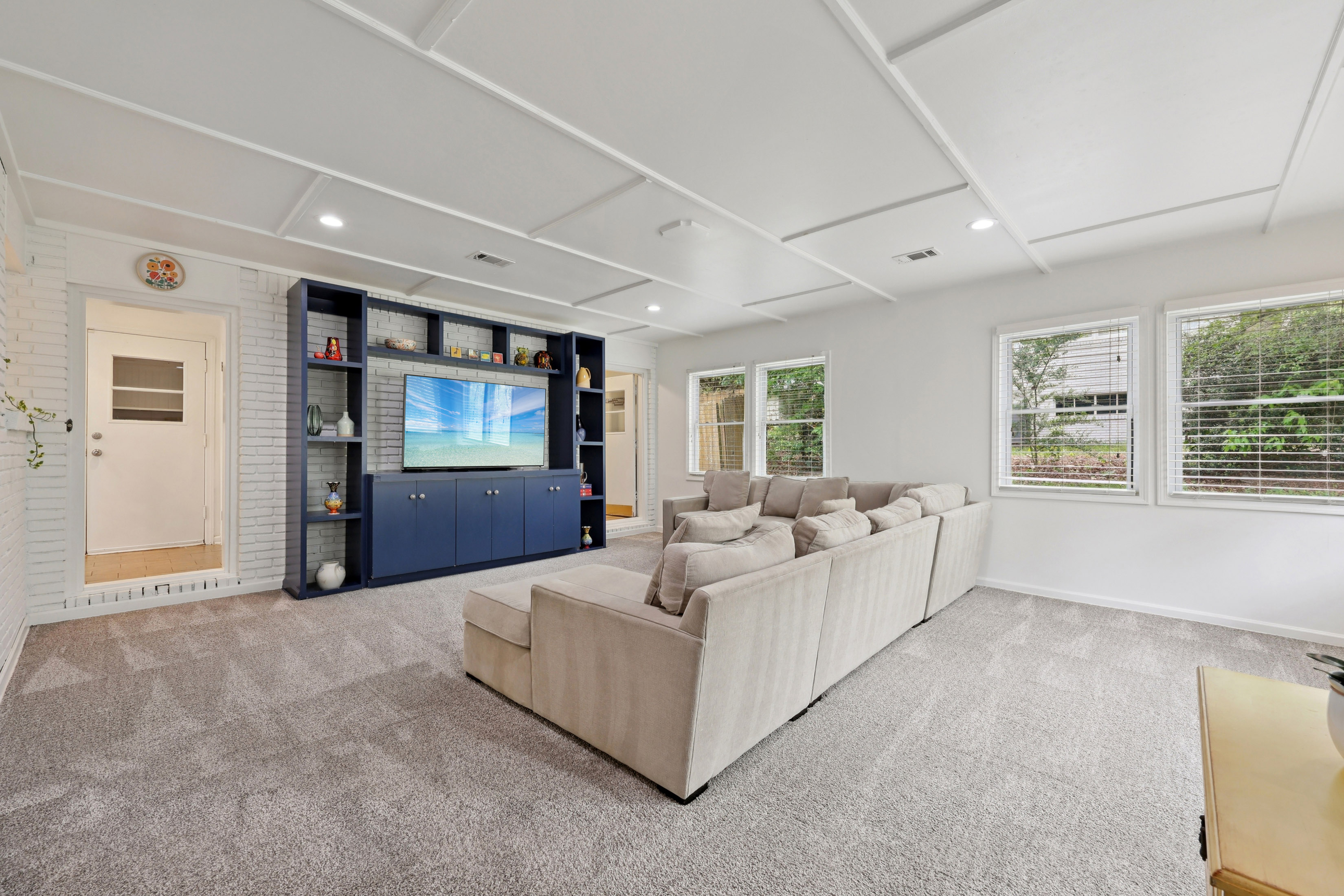  Beautifully Renovated Brick Ranch in a Prime Smyrna Location - 物件實景