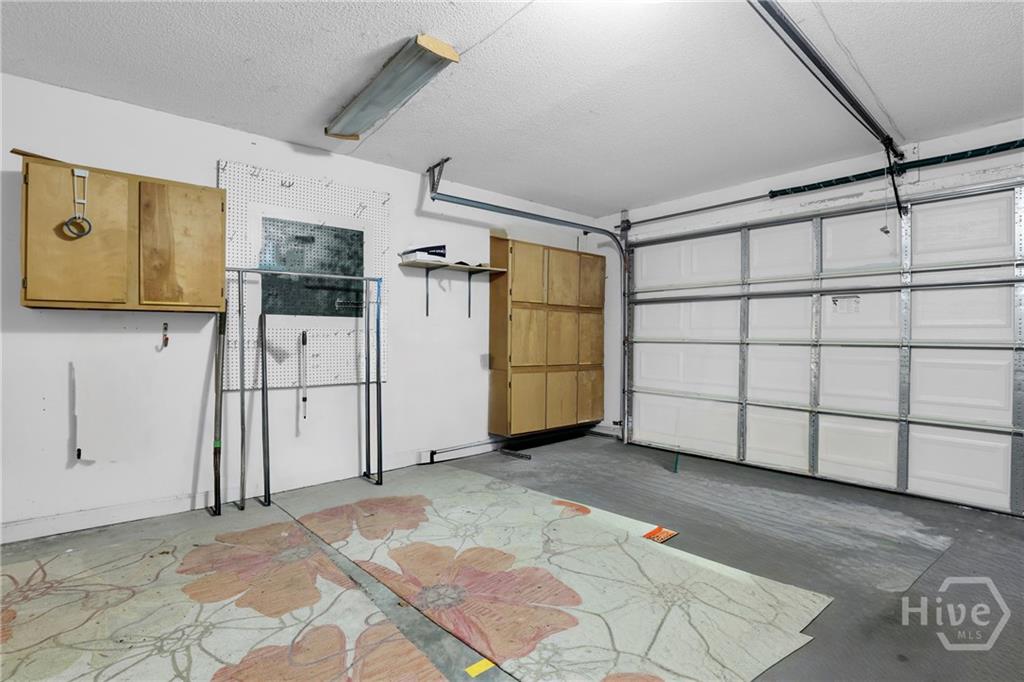 Savannah, Georgia, 31410, United States, 3 Bedrooms Bedrooms, ,2 BathroomsBathrooms,Residential,For Sale,1921952
