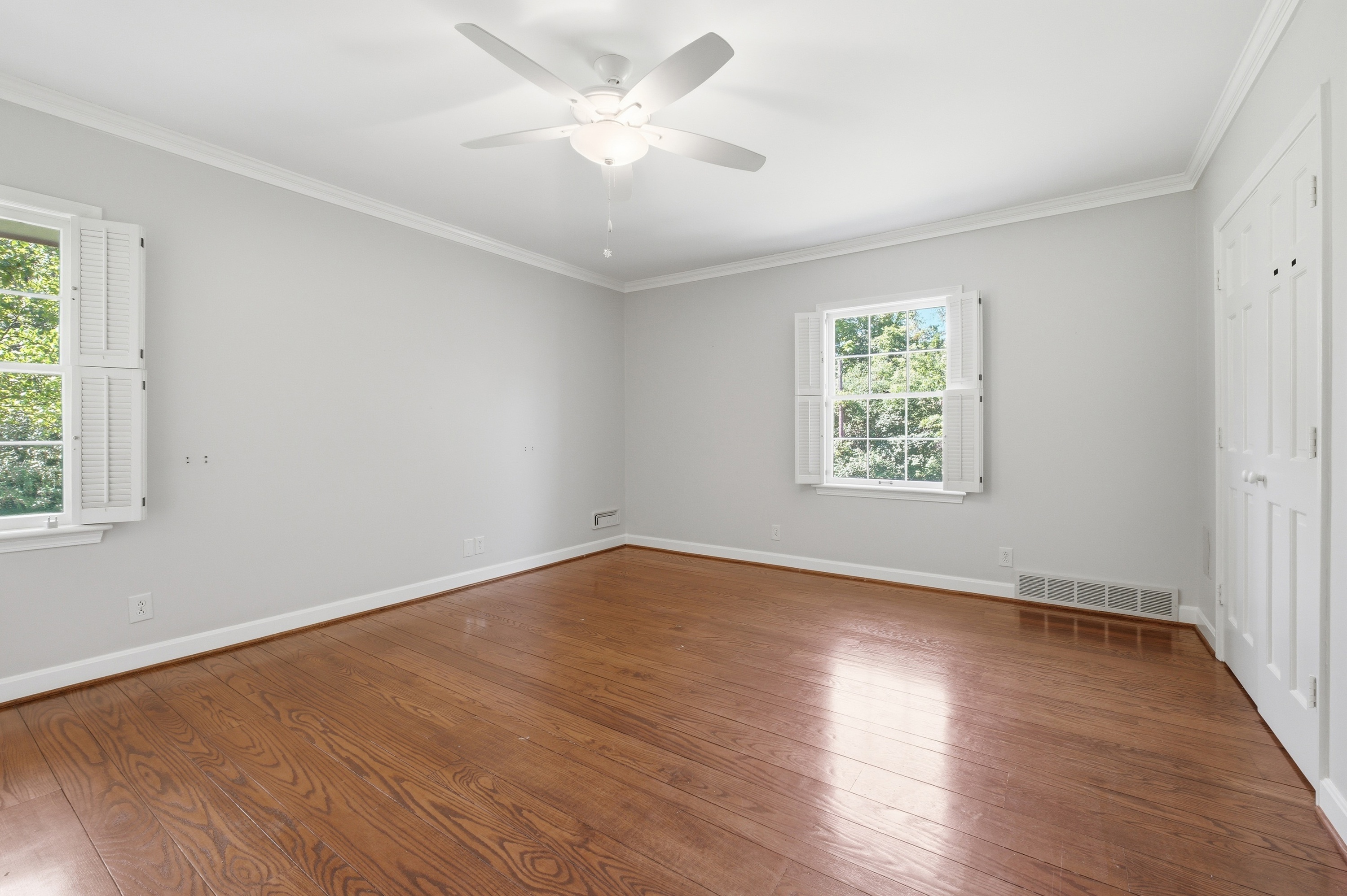  12000 Hazelwood Road, Anchorage, KY 40223 - 物件實景