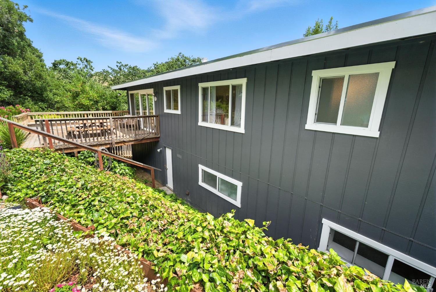 Woodacre, California, 94973, United States, 4 Bedrooms Bedrooms, ,3 BathroomsBathrooms,Residential,For Sale,1901016