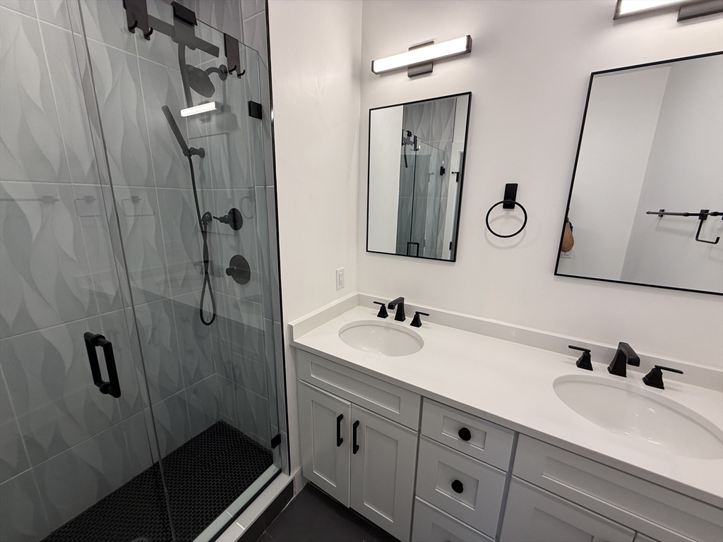 Boston, Massachusetts, 02124, United States, 3 Bedrooms Bedrooms, ,2 BathroomsBathrooms,Residential,For Sale,1941577