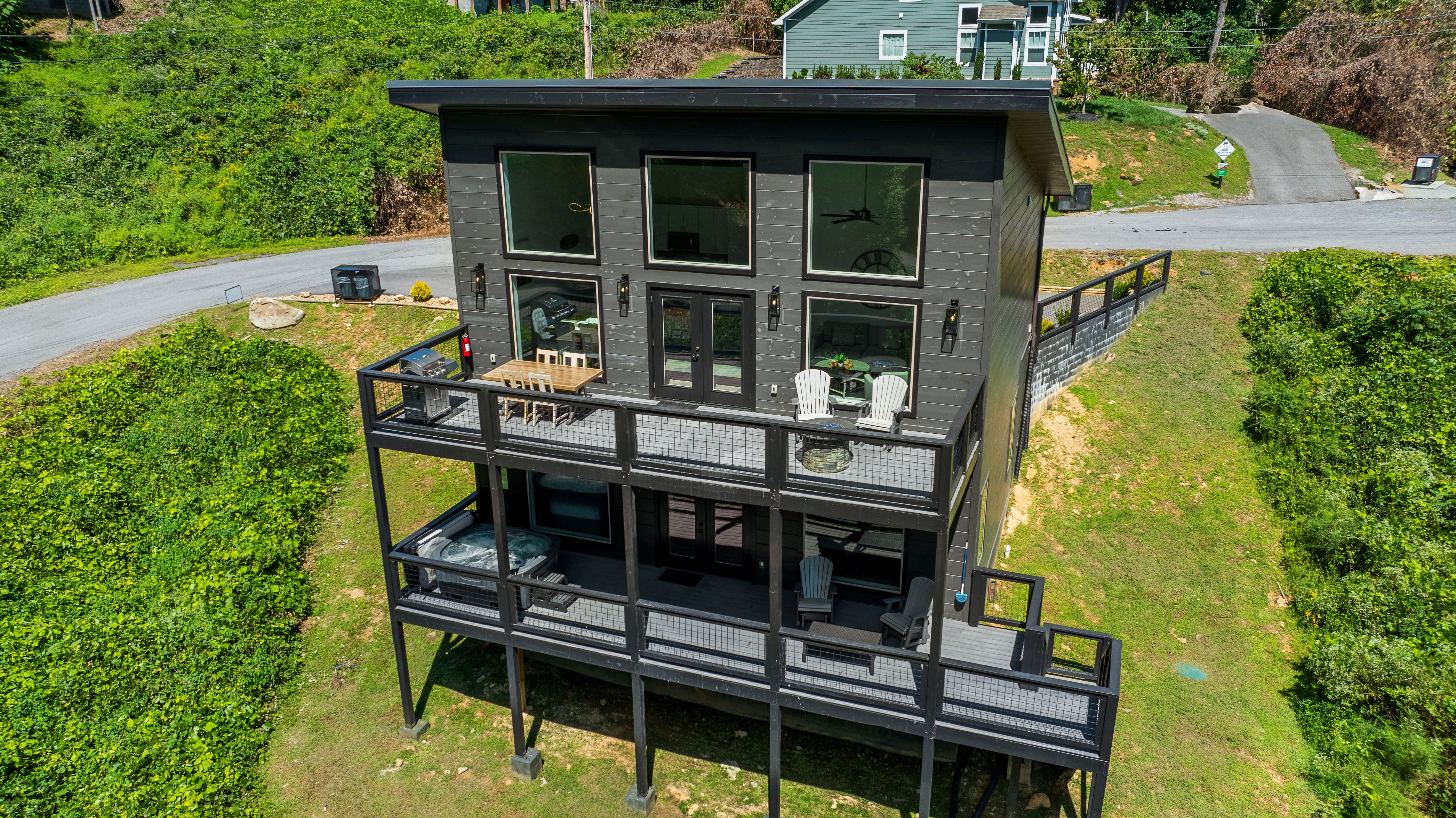 Gatlinburg, Tennessee, 37738, United States, 1 Bedroom Bedrooms, ,2 BathroomsBathrooms,Residential,For Sale,1934967