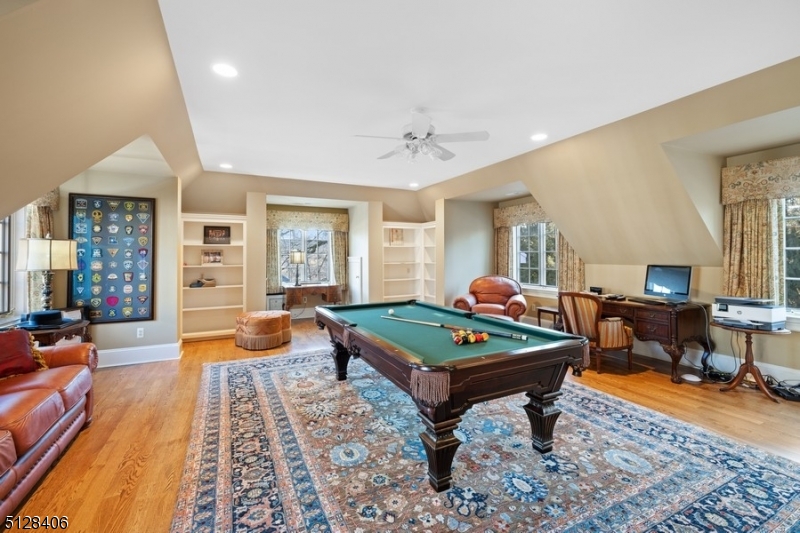Bernardsville Boro, New Jersey, 07924, United States, 6 Bedrooms Bedrooms, ,10 BathroomsBathrooms,Residential,For Sale,1868903