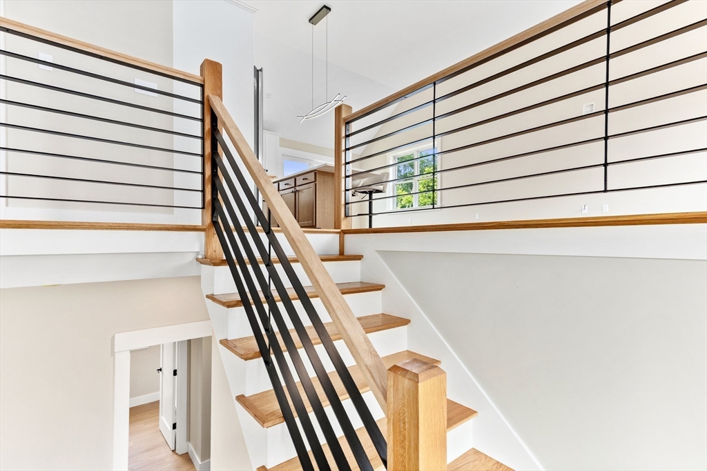Brockton, Massachusetts, 02302, United States, 4 Bedrooms Bedrooms, ,3 BathroomsBathrooms,Residential,For Sale,1937310