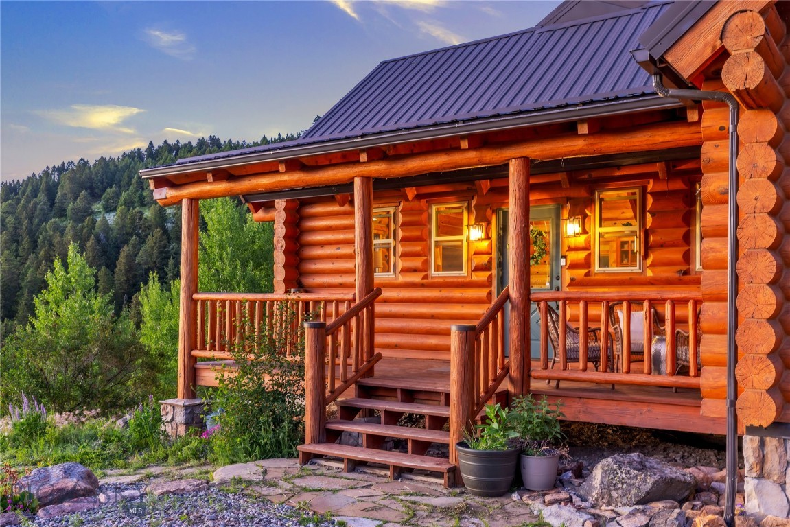 Bozeman, Montana, 59715, United States, 4 Bedrooms Bedrooms, ,5 BathroomsBathrooms,Residential,For Sale,1794934