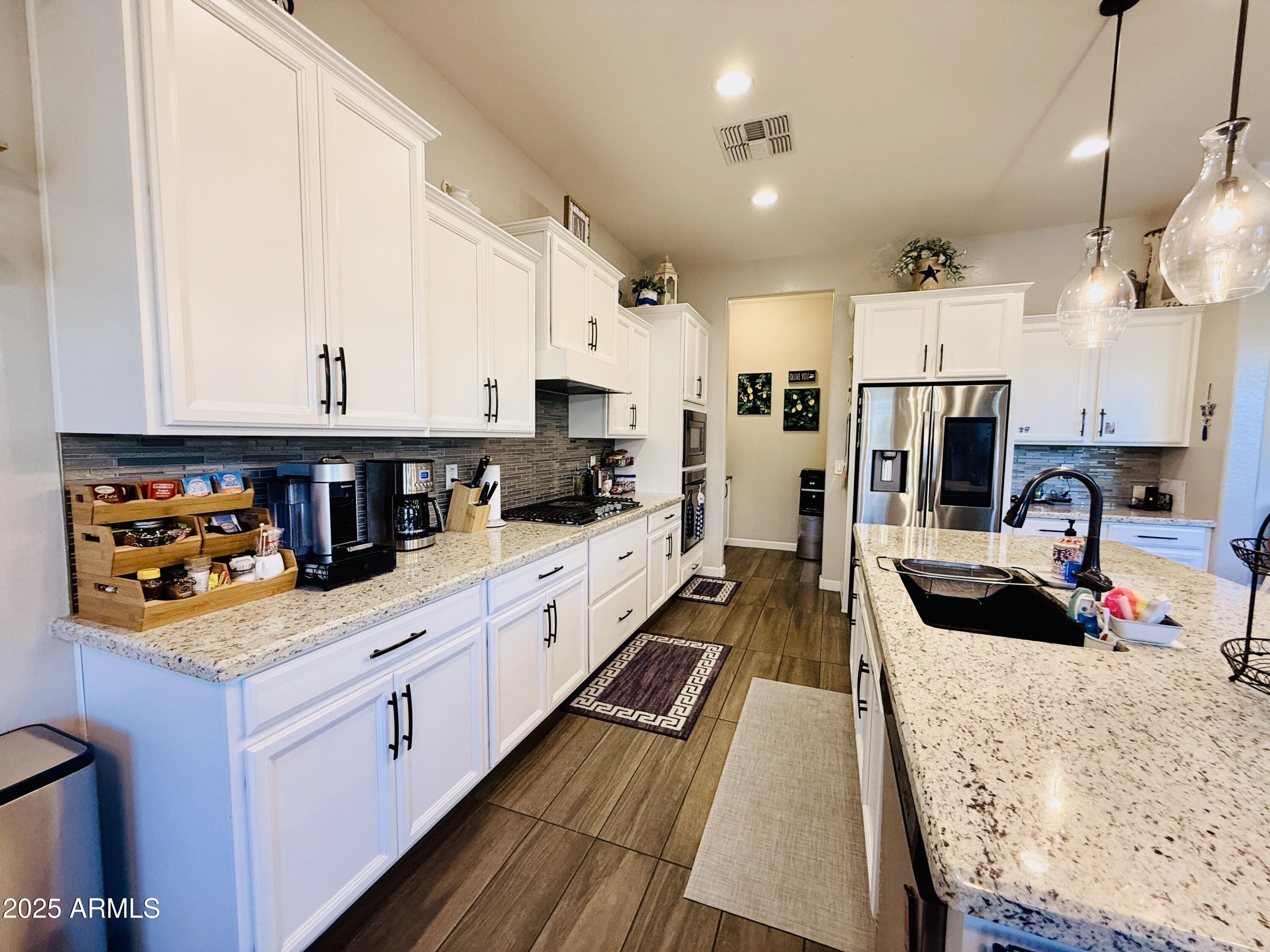 Litchfield Park, Arizona, 85340, United States, 3 Bedrooms Bedrooms, ,3 BathroomsBathrooms,Residential,For Sale,1989553