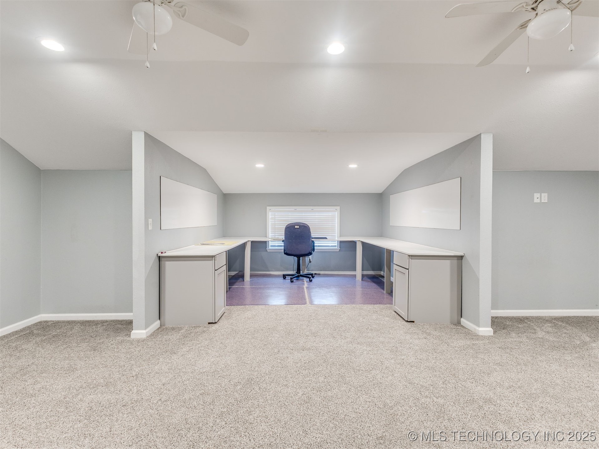 Mounds, Oklahoma, 74047, United States, 4 Bedrooms Bedrooms, ,4 BathroomsBathrooms,Residential,For Sale,1985246