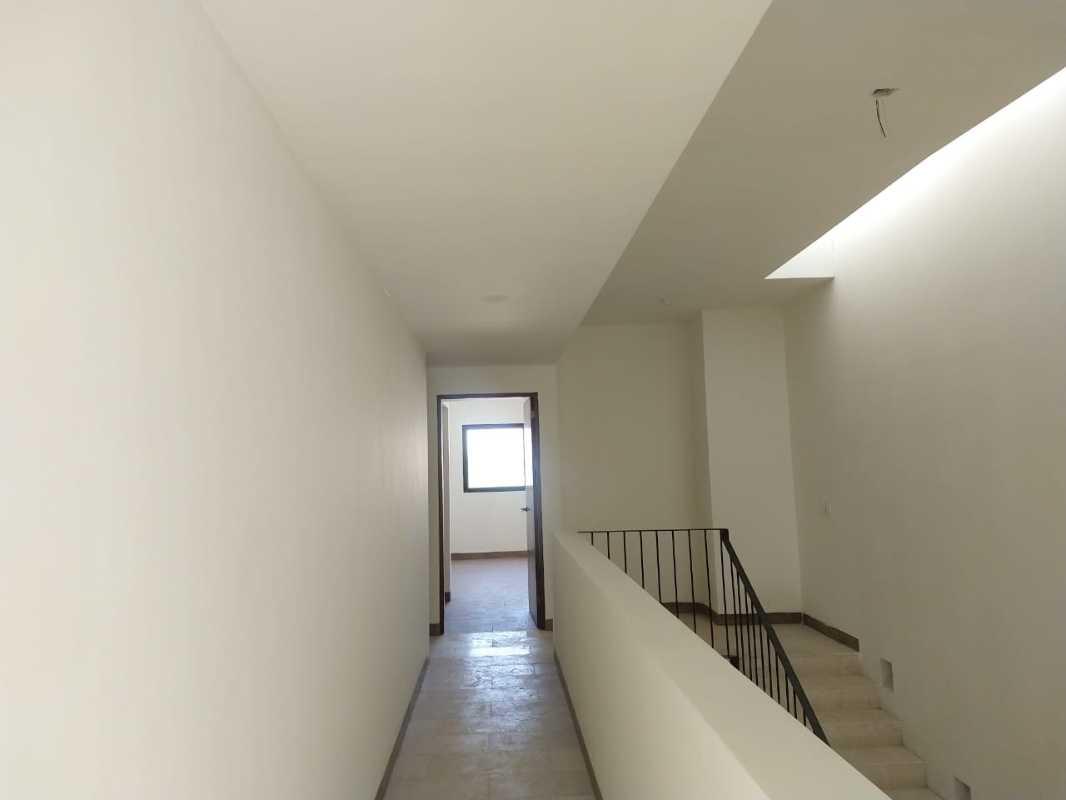 CERRADA JUNCO, Torreón, Coahuila de Zaragoza, 27023, Mexico, 3 Bedrooms Bedrooms, ,3 BathroomsBathrooms,Residential,For Sale,CERRADA JUNCO,1233813