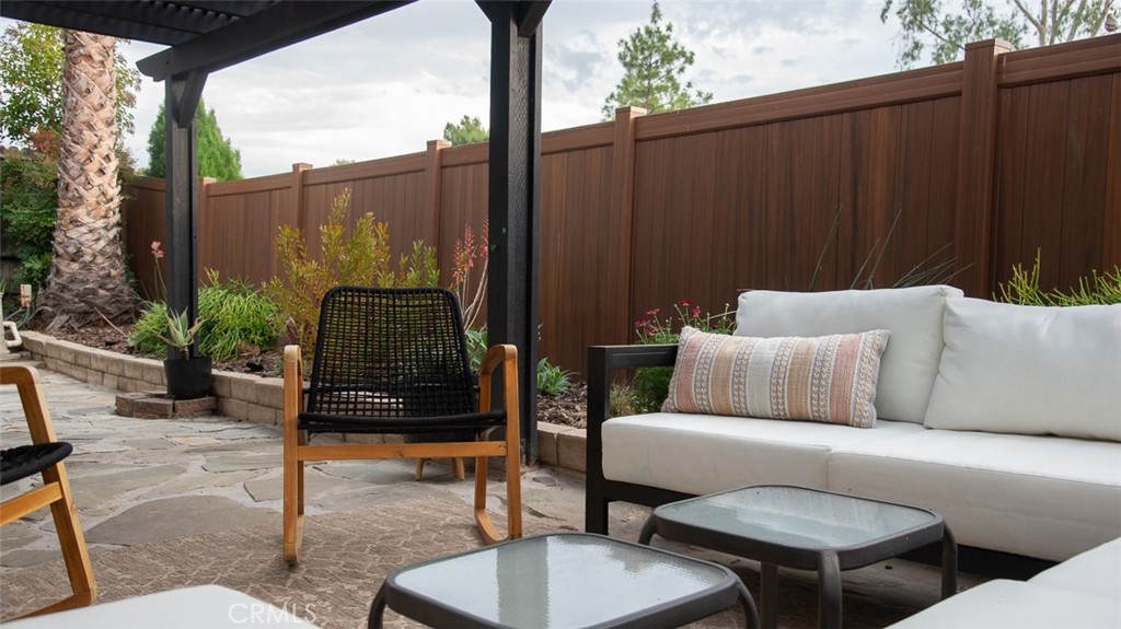 Agoura Hills, California, 91301, United States, 3 Bedrooms Bedrooms, ,1 BathroomBathrooms,Residential,For Sale,1992879