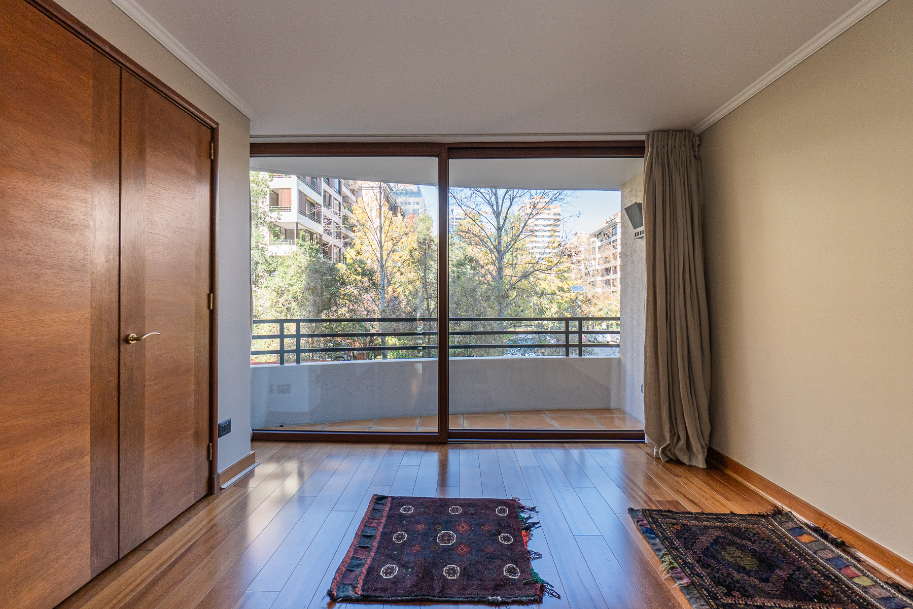  3-bedroom, 3-bathroom apartment in a prime location - 物件實景