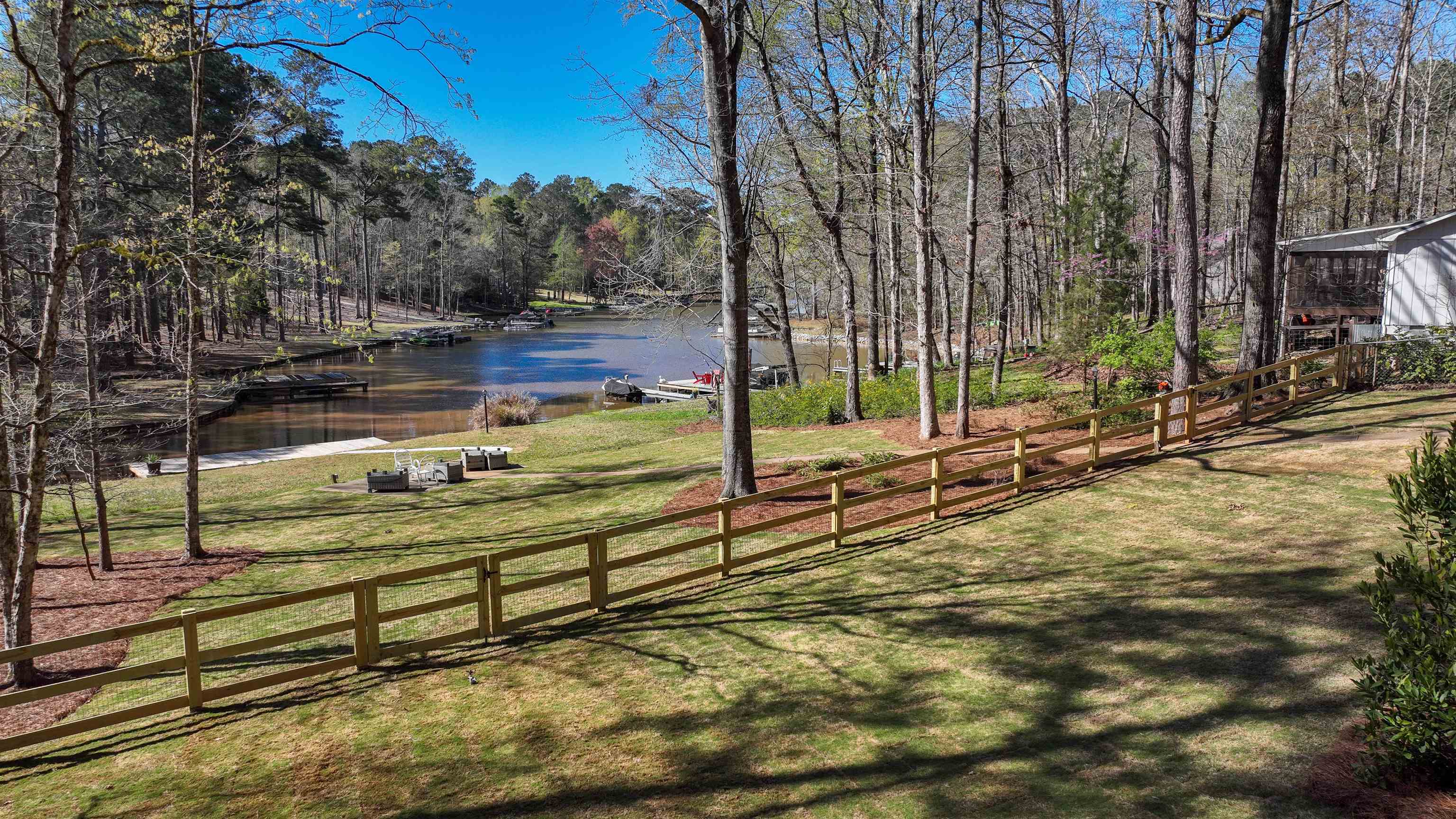 Greensboro, Georgia, 30642, United States, 5 Bedrooms Bedrooms, ,2 BathroomsBathrooms,Residential,For Sale,1907052