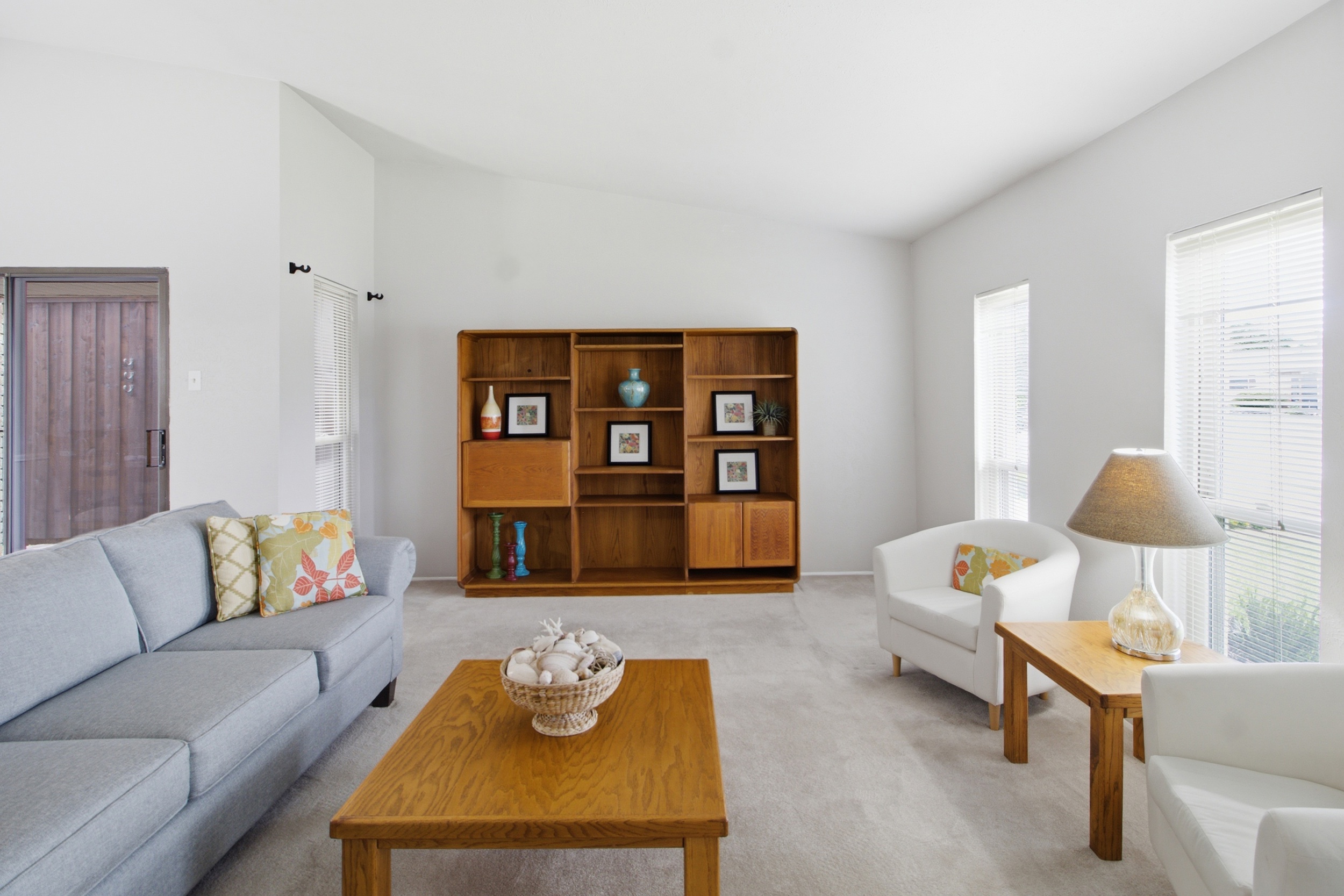  4913 Roberts Drive - 物件實景