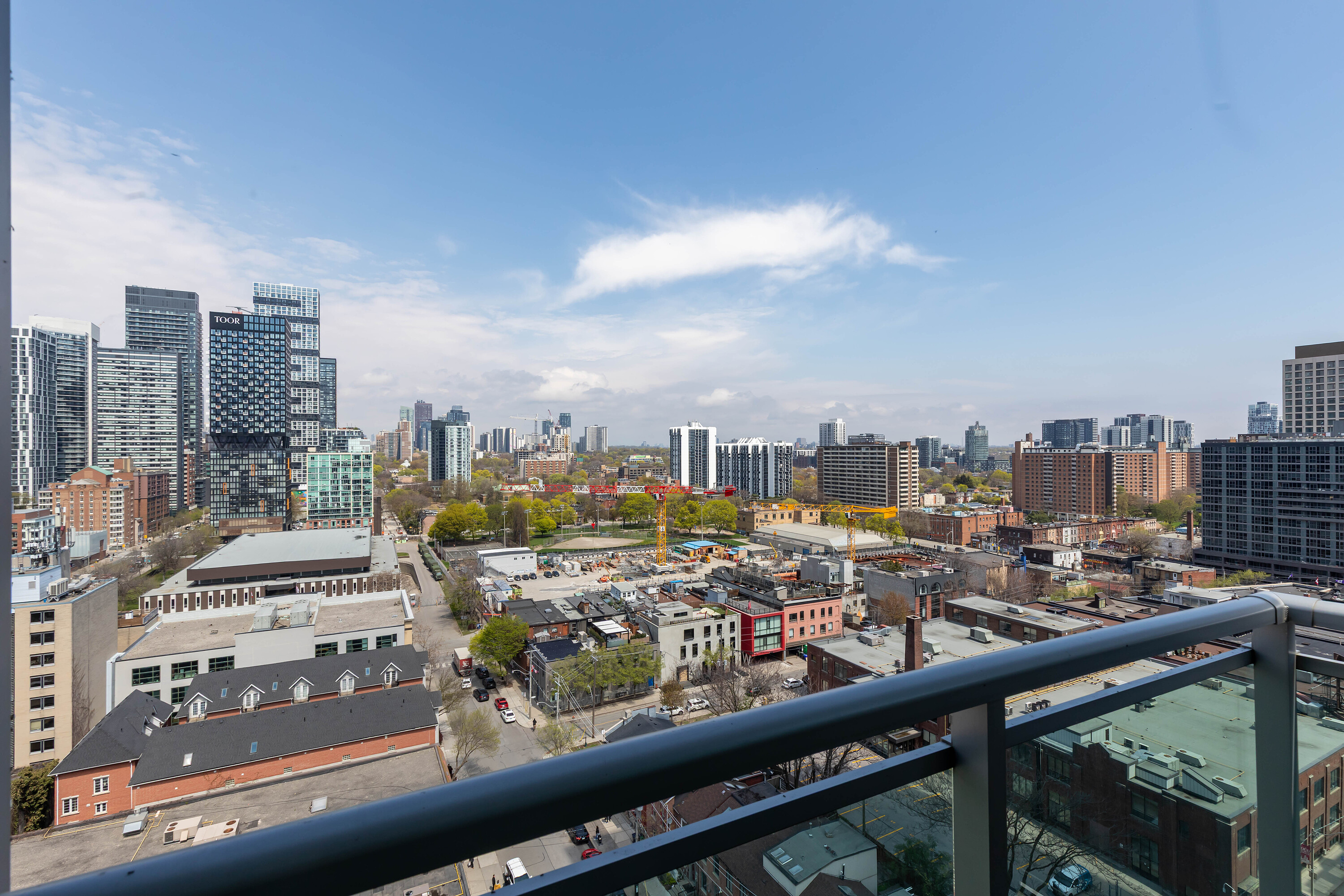  Toronto, Greater Toronto Area - 物件實景