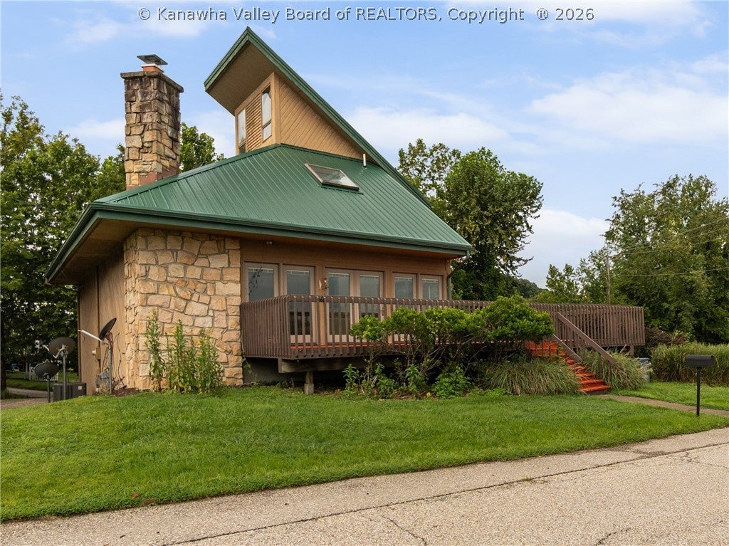 Mountain Rd, South Charleston, WV 25303