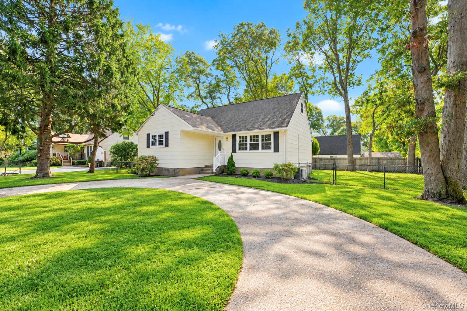 Officials Ave, Holbrook, NY 11741 #1