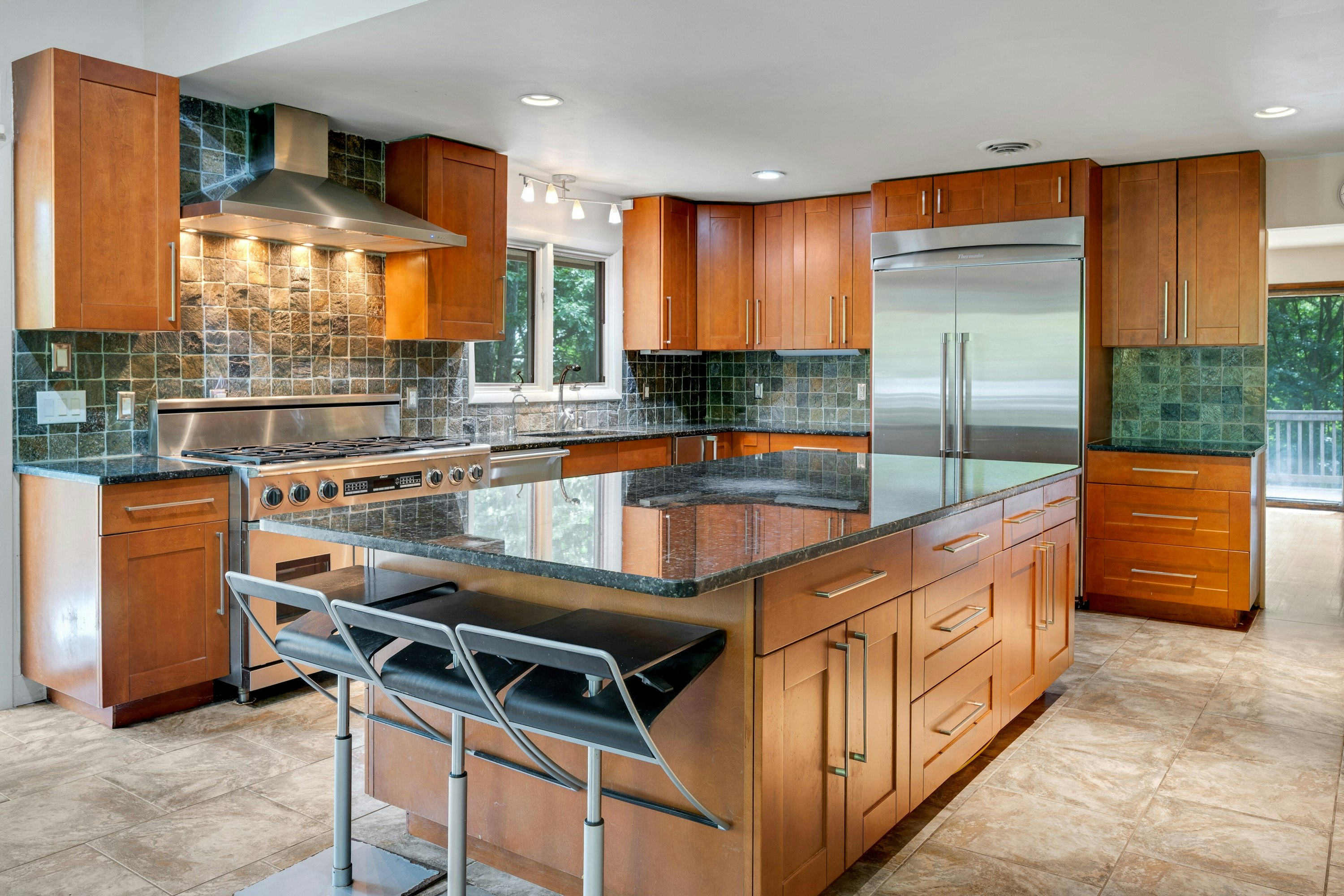  737 Ridge Road, Kinnelon, NJ 07405 - 物件實景