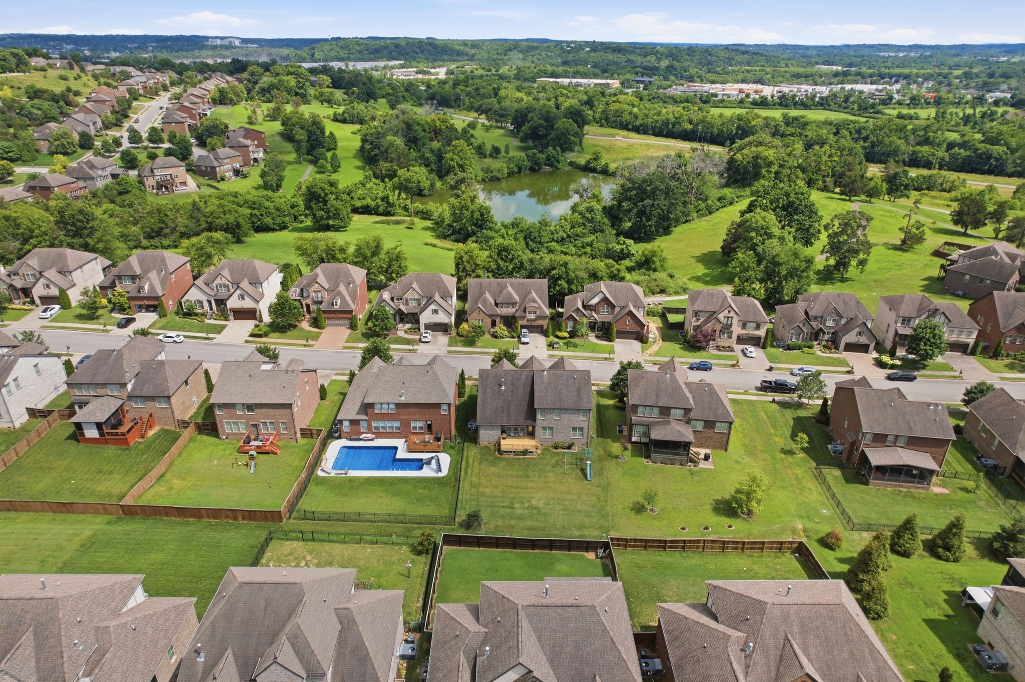  5146 Mountainbrook Circle, Hermitage, TN 37076 - 物件實景