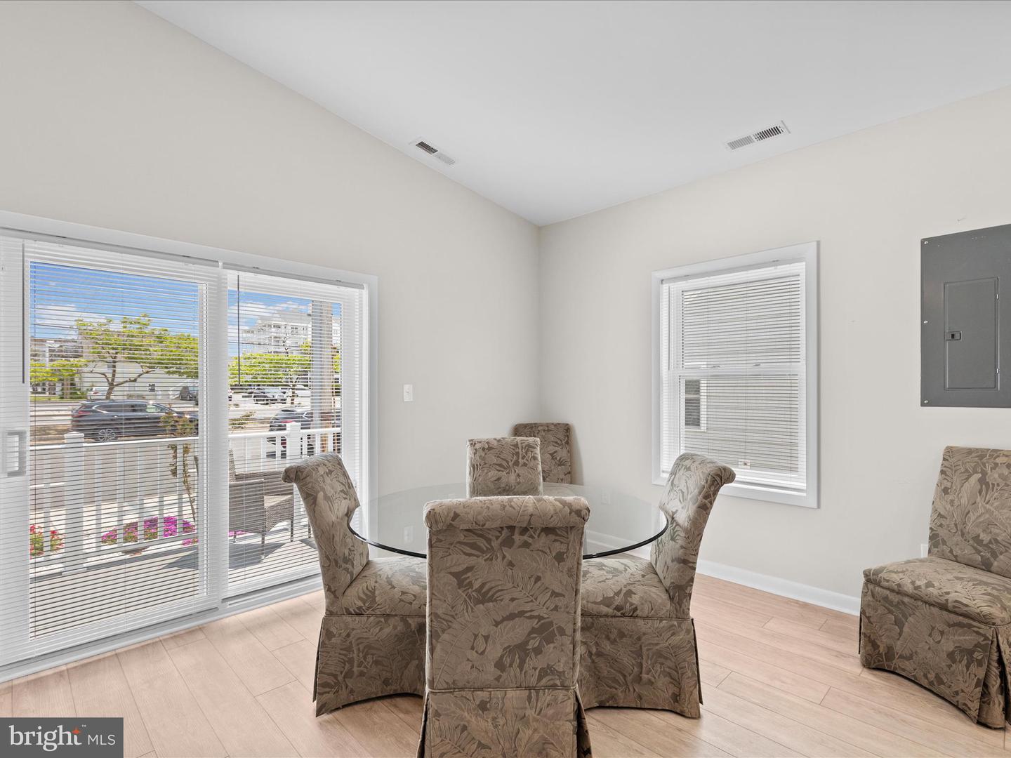 Ocean City, Maryland, 21842, United States, 3 Bedrooms Bedrooms, ,2 BathroomsBathrooms,Residential,For Sale,1847556