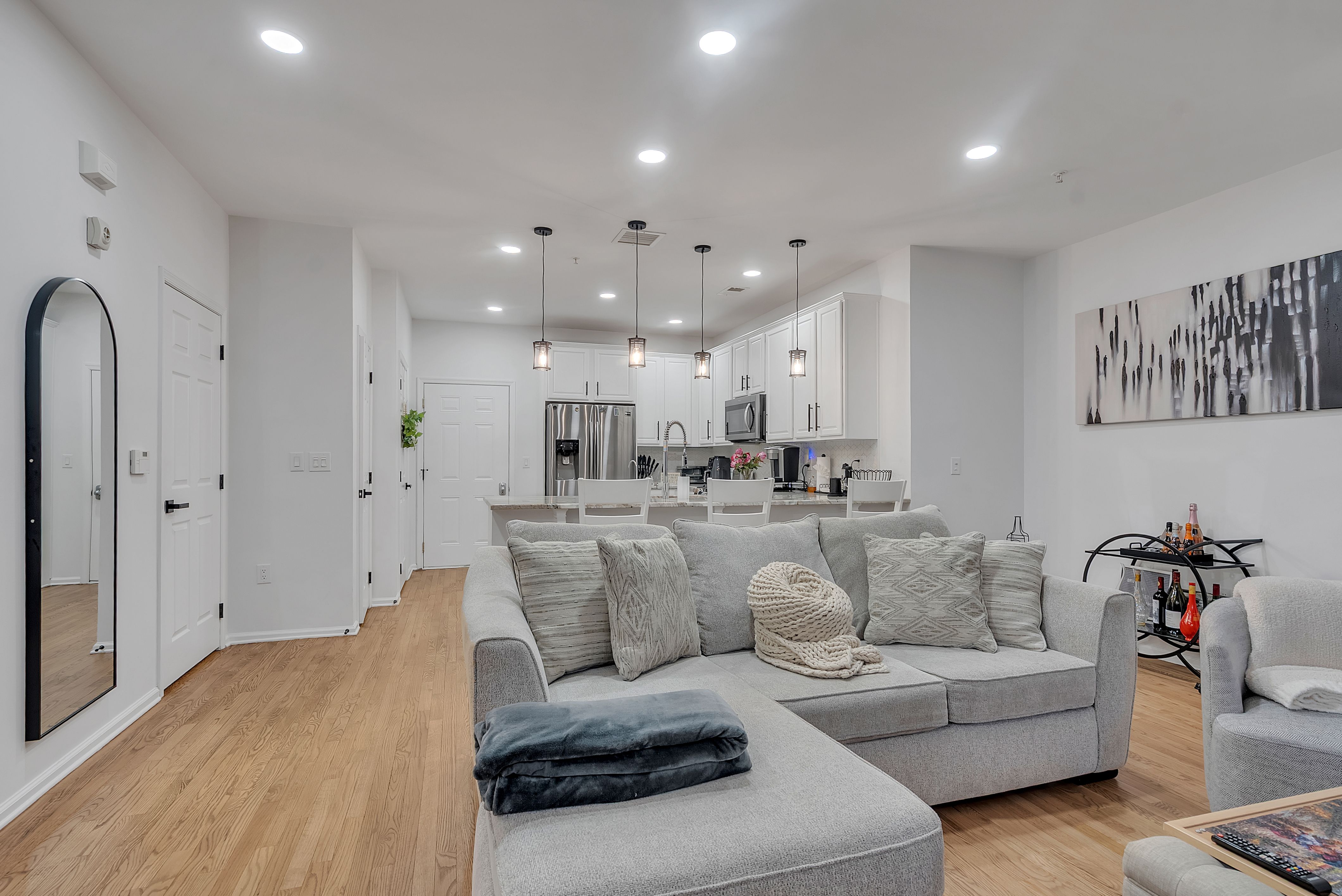  906 Memorial Drive, Belleville, NJ, 07109 - 物件實景