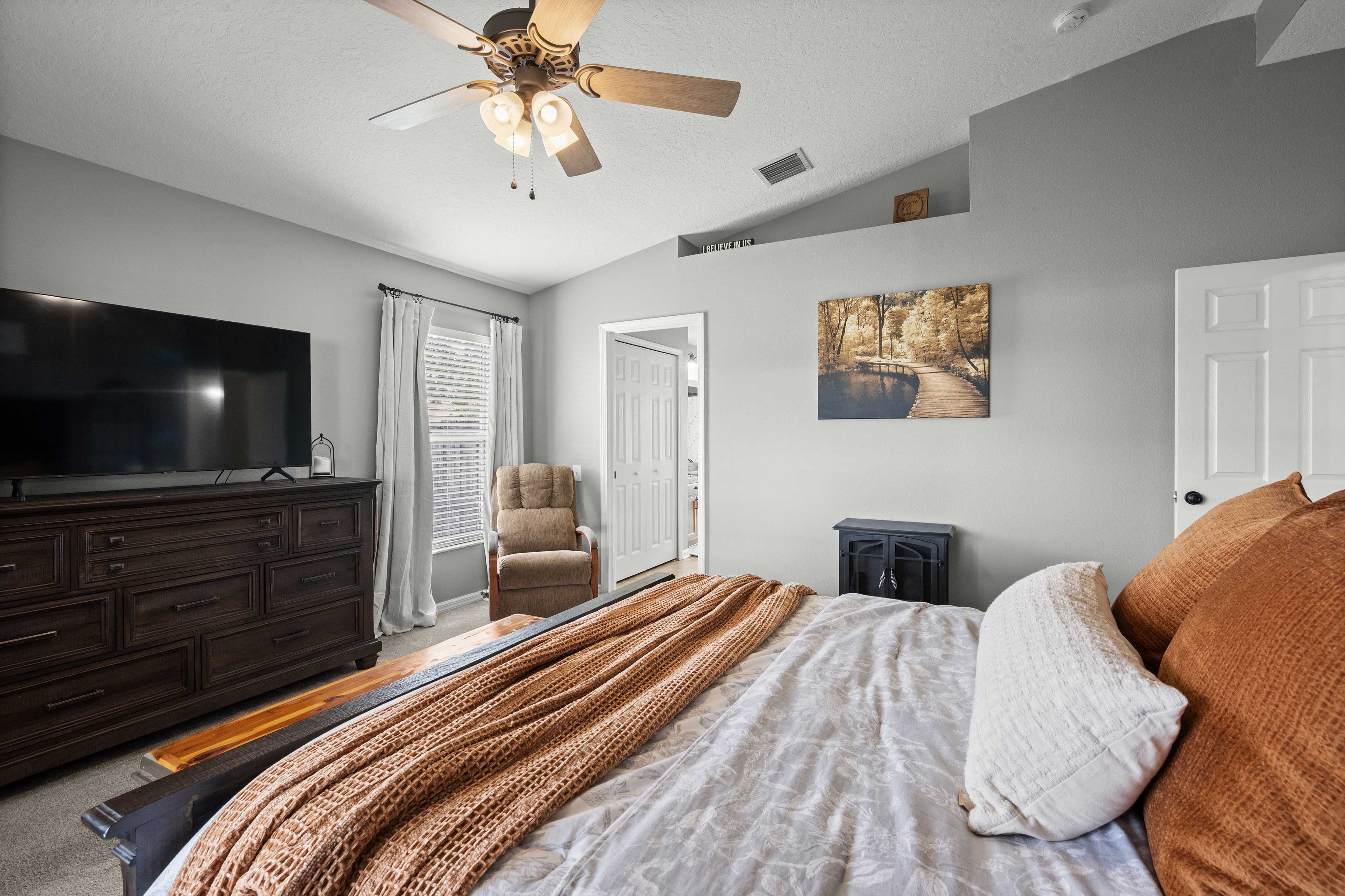 Plant City, Florida, 33567, United States, 4 Bedrooms Bedrooms, ,3 BathroomsBathrooms,Residential,For Sale,1974682