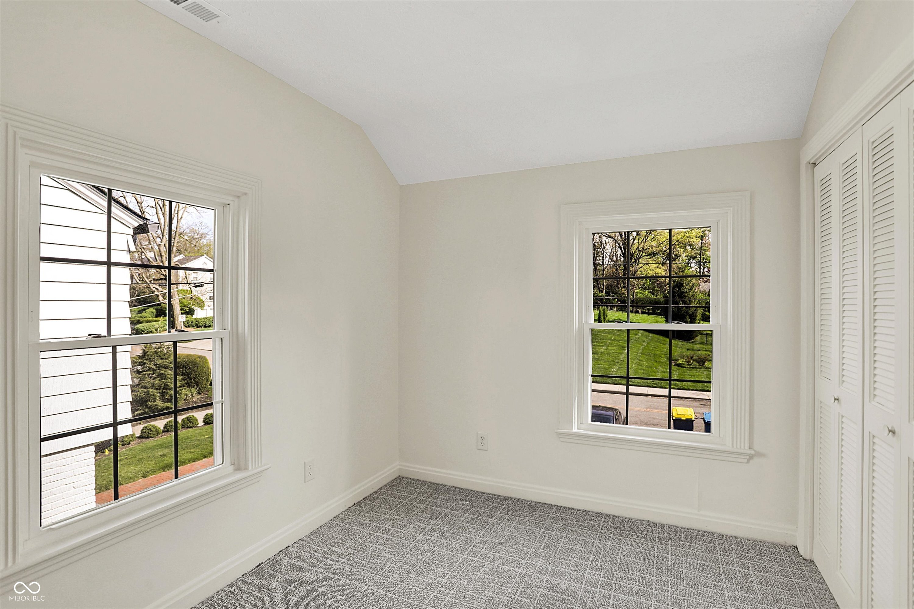 Indianapolis, Indiana, 46208, United States, 4 Bedrooms Bedrooms, ,4 BathroomsBathrooms,Residential,For Sale,1982683