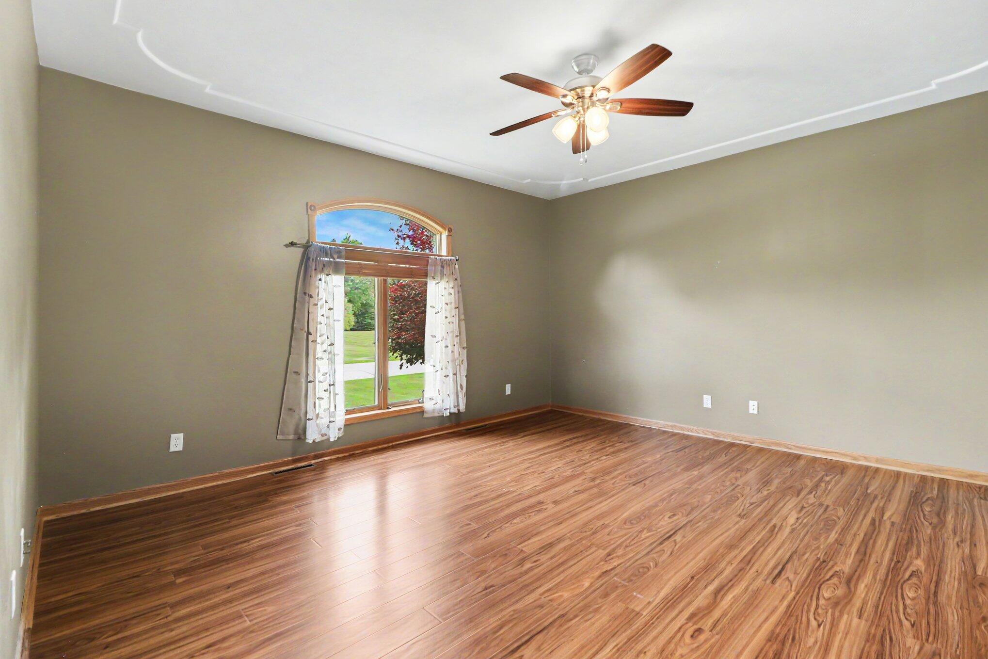 Valparaiso, Indiana, 46383, United States, 3 Bedrooms Bedrooms, ,3 BathroomsBathrooms,Residential,For Sale,2048382