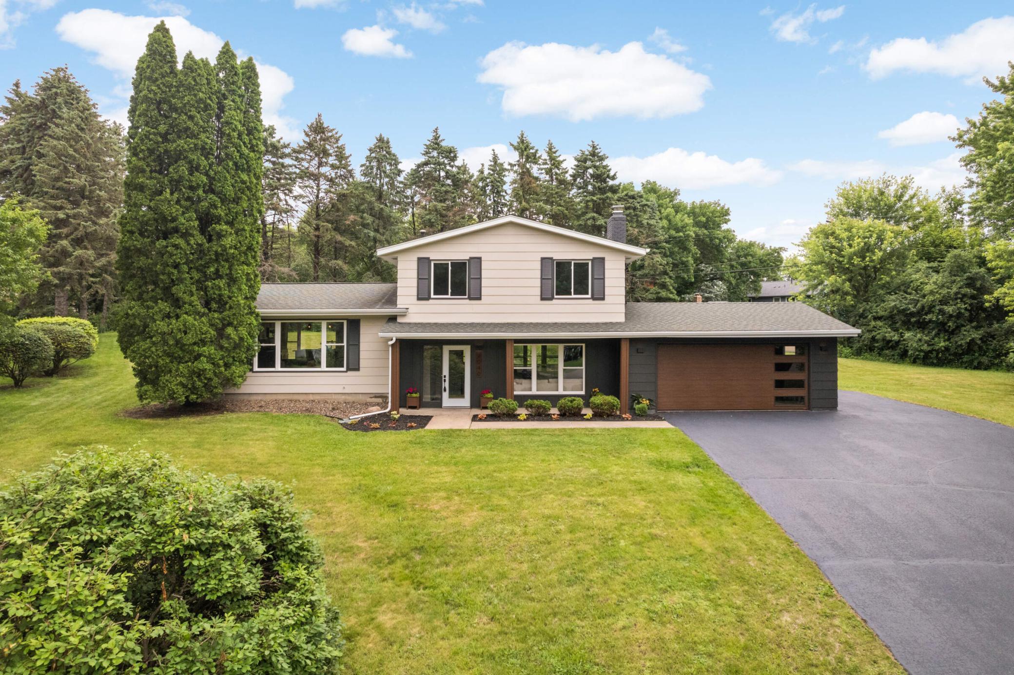 Plymouth, Minnesota, 55447, United States, 3 Bedrooms Bedrooms, ,3 BathroomsBathrooms,Residential,For Sale,1903758