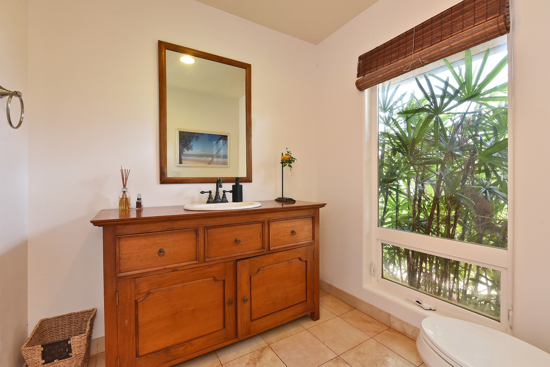  Fantastic ocean and island views from spacious two-story home - 物件實景