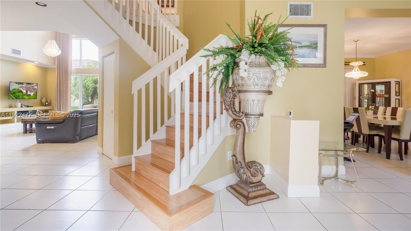 Pembroke Pines, Florida, 33028, United States, 5 Bedrooms Bedrooms, ,4 BathroomsBathrooms,Residential,For Sale,2002117