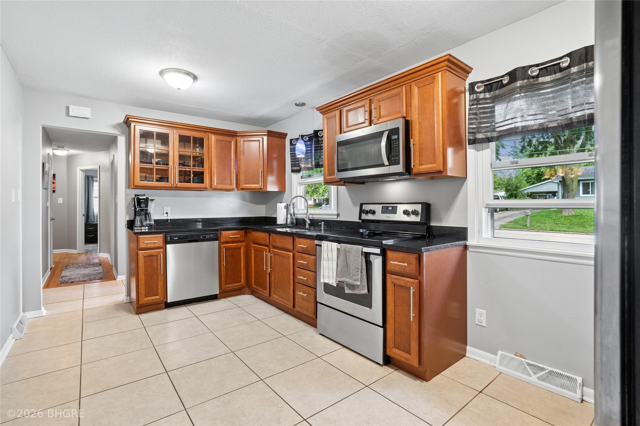 Summit Dr, Clive, IA 50325 #1