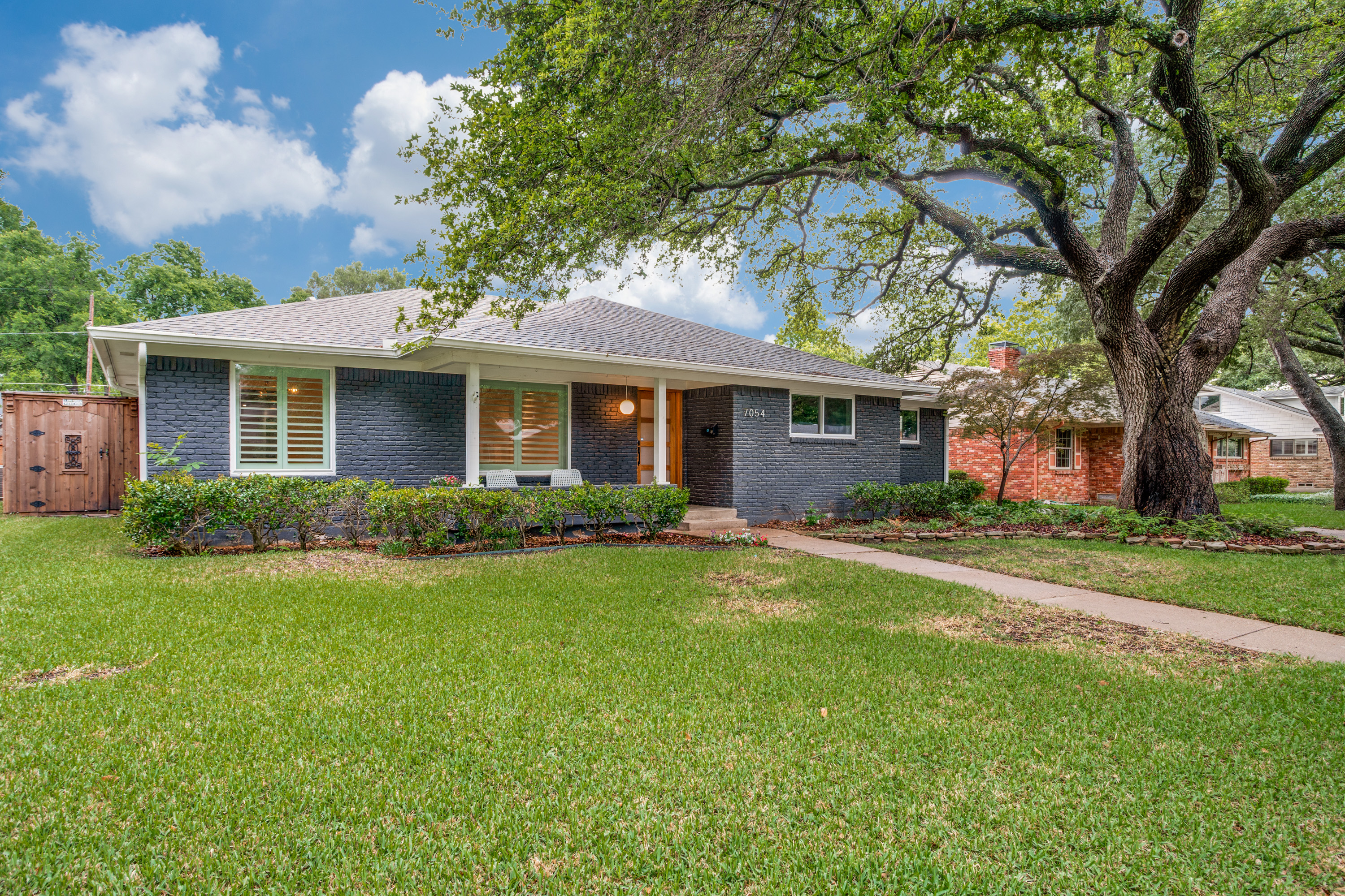  Beautifully Updated One-Story on Oversized Lot in Merriman Manor - 物件實景