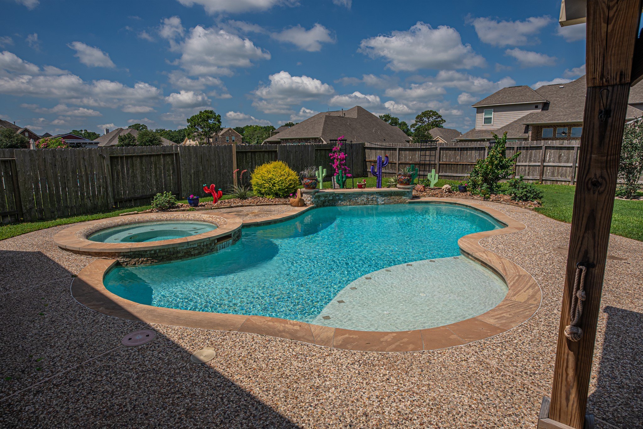 Angleton, Texas, 77515, United States, 4 Bedrooms Bedrooms, ,2 BathroomsBathrooms,Residential,For Sale,2049018