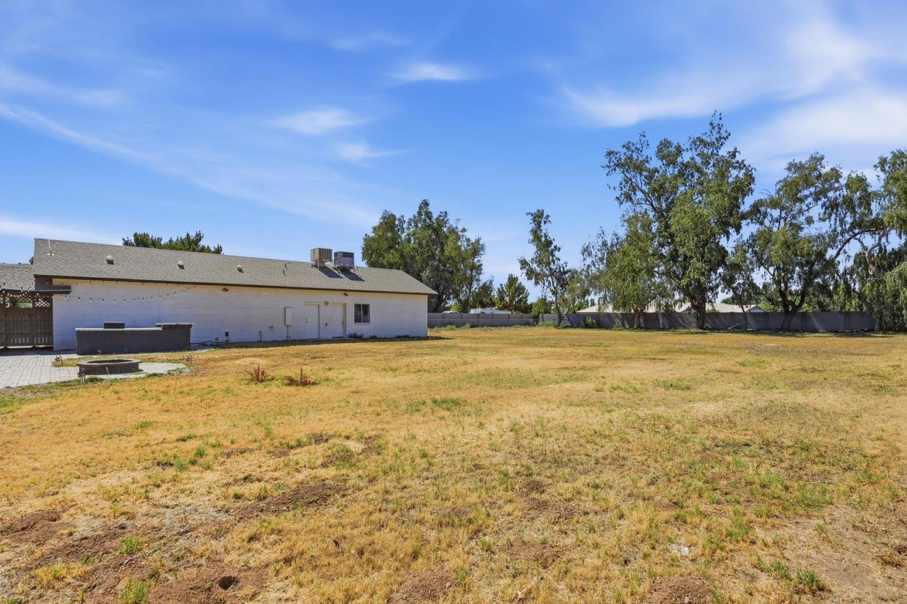  2266 E Willis Rd  Gilbert, AZ - 物件實景