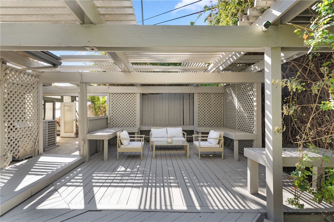 Riverside, California, 92506, United States, 3 Bedrooms Bedrooms, ,1 BathroomBathrooms,Residential,For Sale,1988084