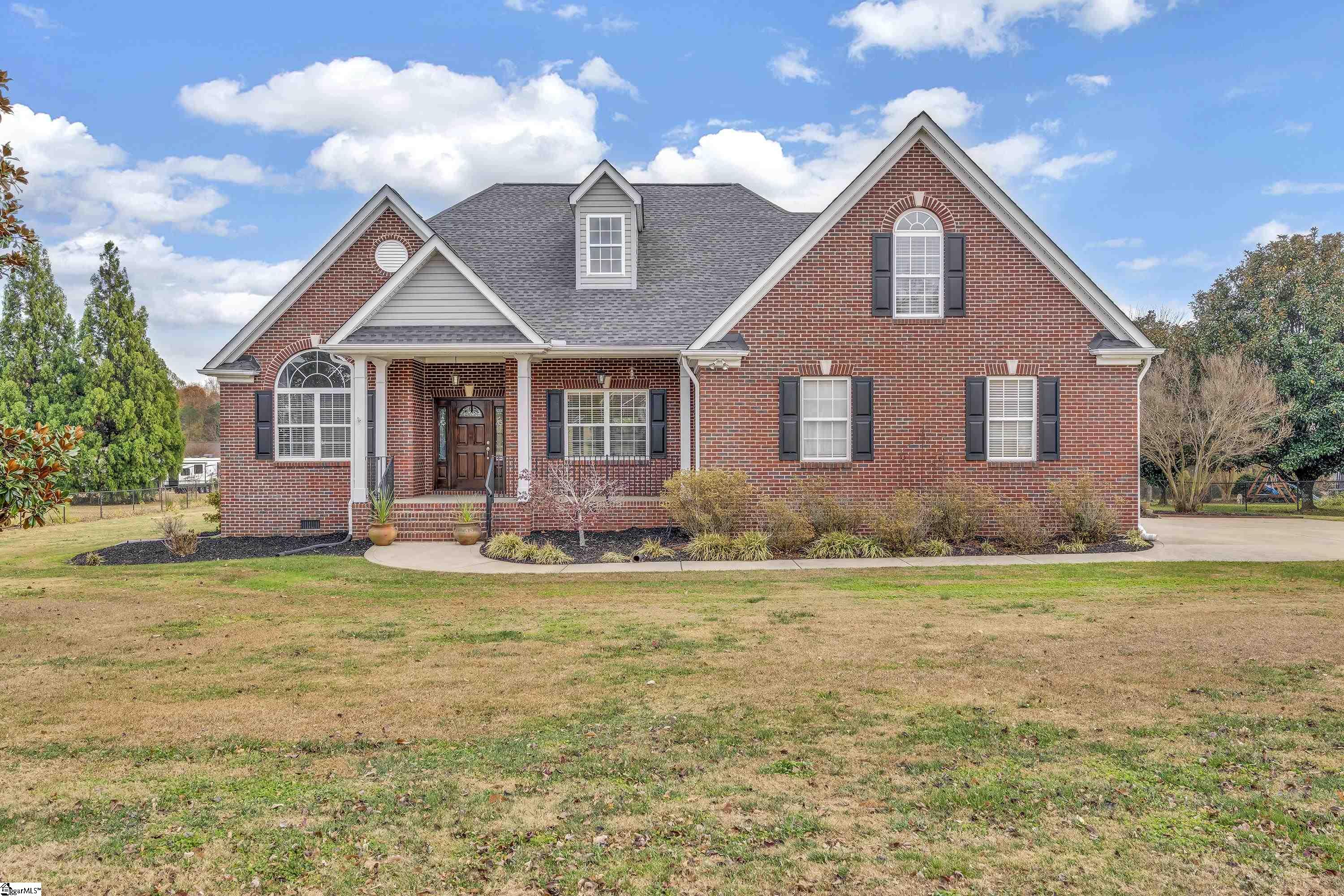 Greer, South Carolina, 29651, United States, 4 Bedrooms Bedrooms, ,4 BathroomsBathrooms,Residential,For Sale,1997137