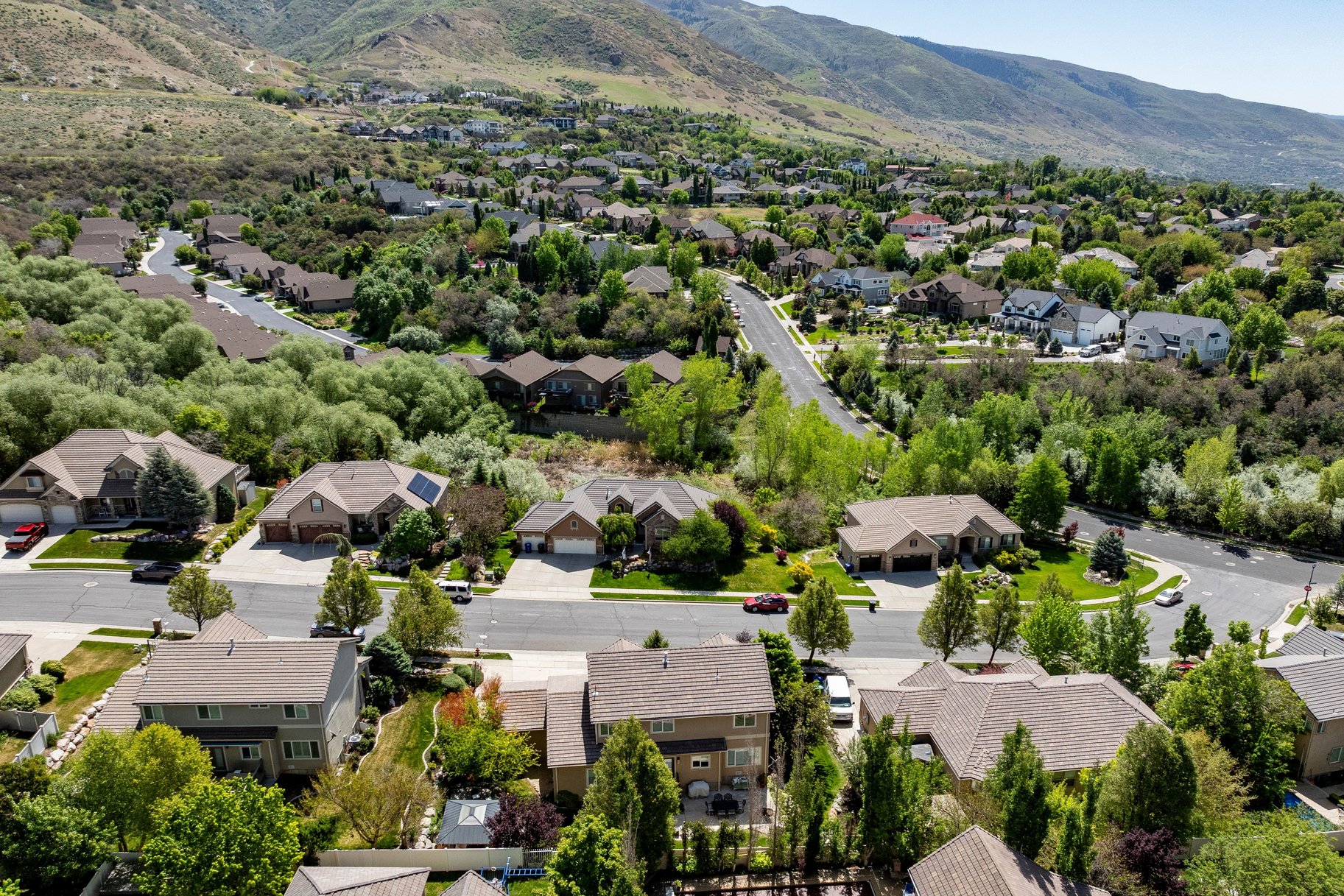  Desirable East Bench Fruit Heights Home in the Hidden Springs Community - 物件實景